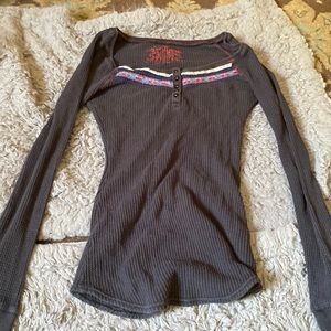 Long sleeved shirt
